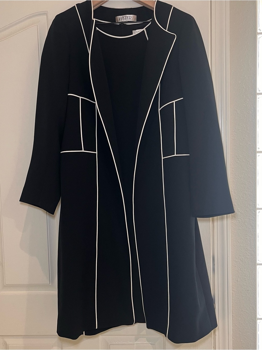 Kasper Black Dress and Topper Jacket Set White Piping Trim Sz 12 Dress